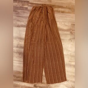 Vintage Jennifer Moore Silk loose slacks. Size 8